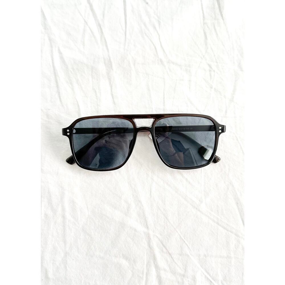 NEW VZN Frames St Barts | Hogany Square Aviator Sunglasses - Picture 8 of 9
